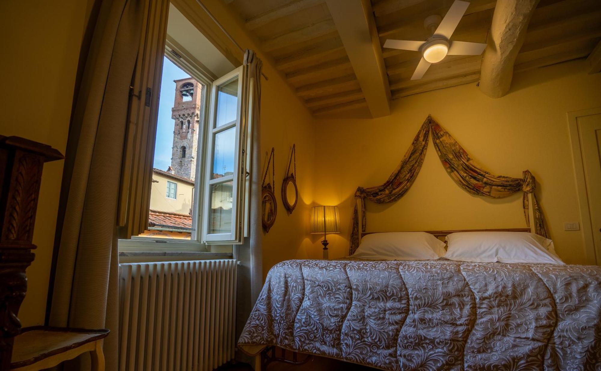 Palazzo Rocchi - Residenza D'Epoca Acomodação com café da manhã Lucca Exterior foto